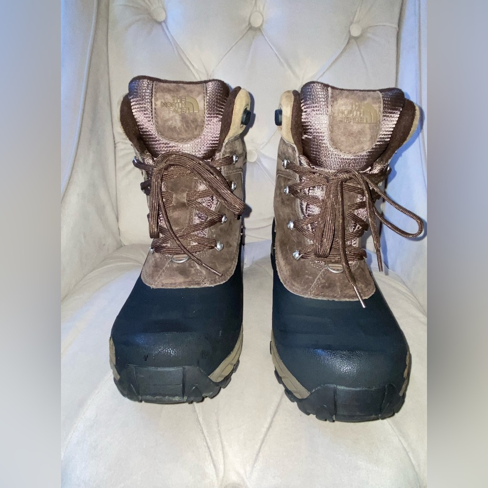 NEW Men’s The NorthFace Winter / Snow Boots - Size 12